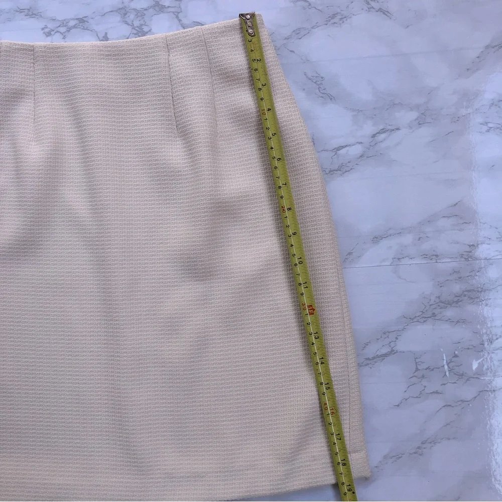 Dolce & Gabbana Tweed Knit Mini Skirt Ivory Women’s Size 38